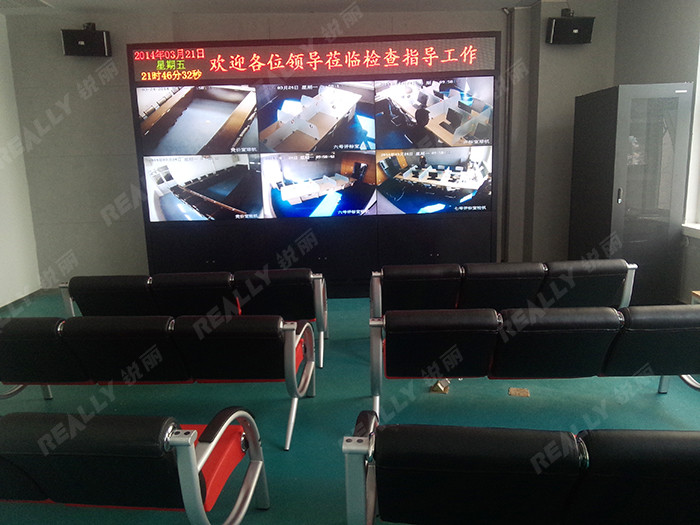 55寸液晶拼接屏.jpg