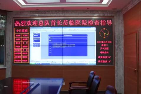 液晶显示器无缝拼接.jpg