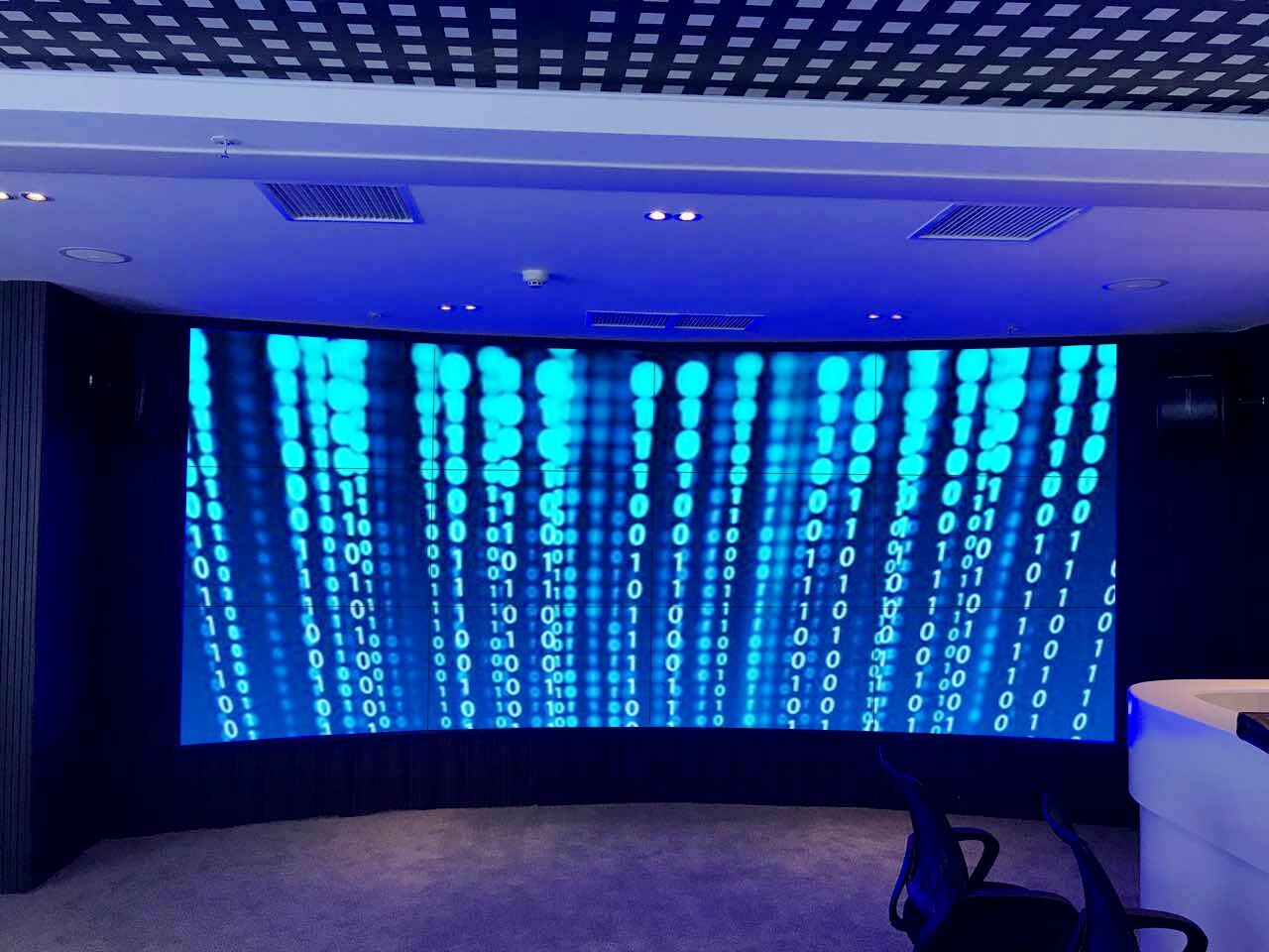 大数据中心拼接屏.jpg