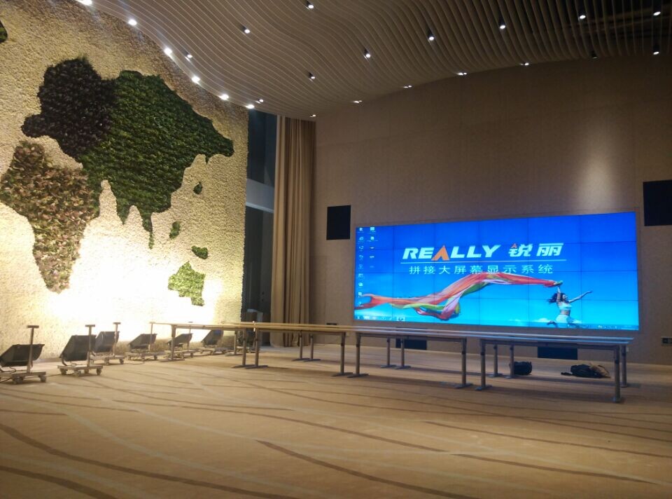 LED发展.jpg