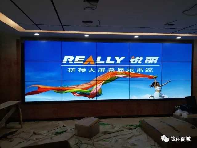 公安局安防监控.jpg