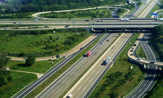 高速公路监控系统.jpg