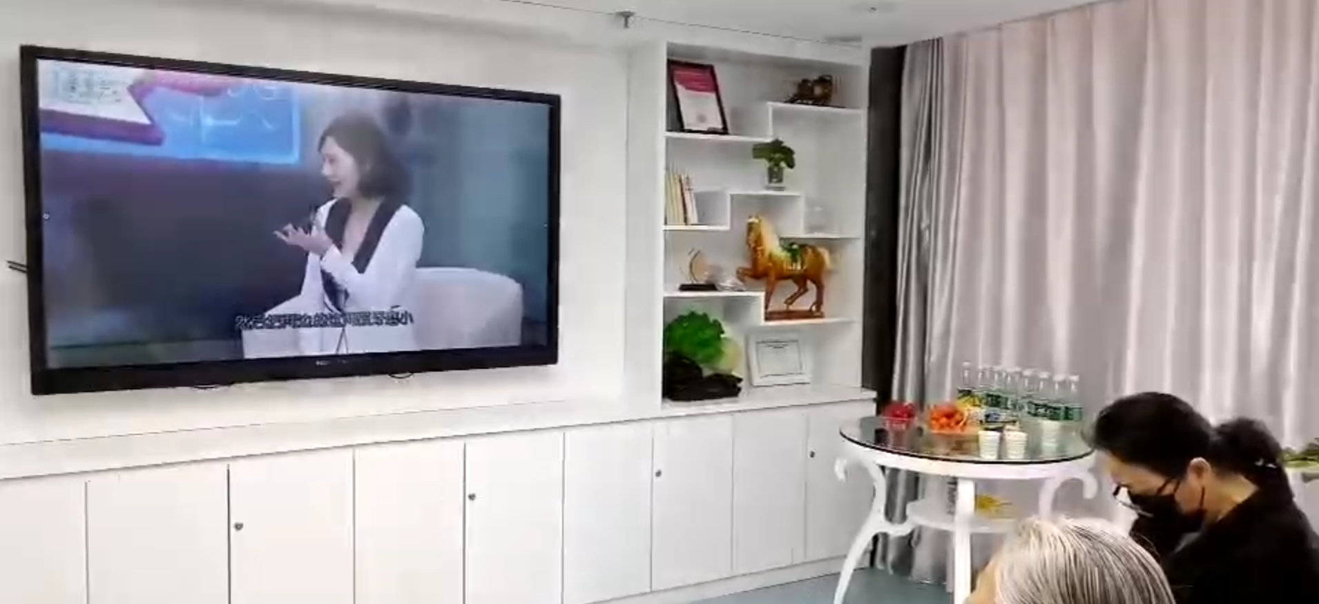 锐丽智能会议平板