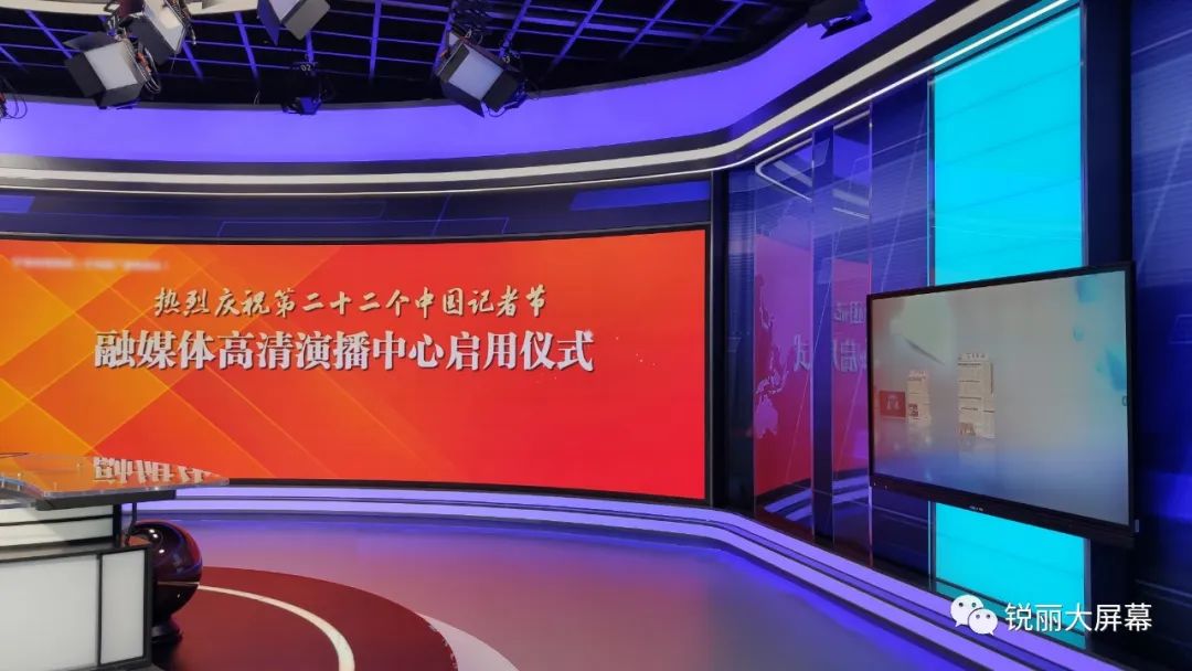 LED显示屏.jpg